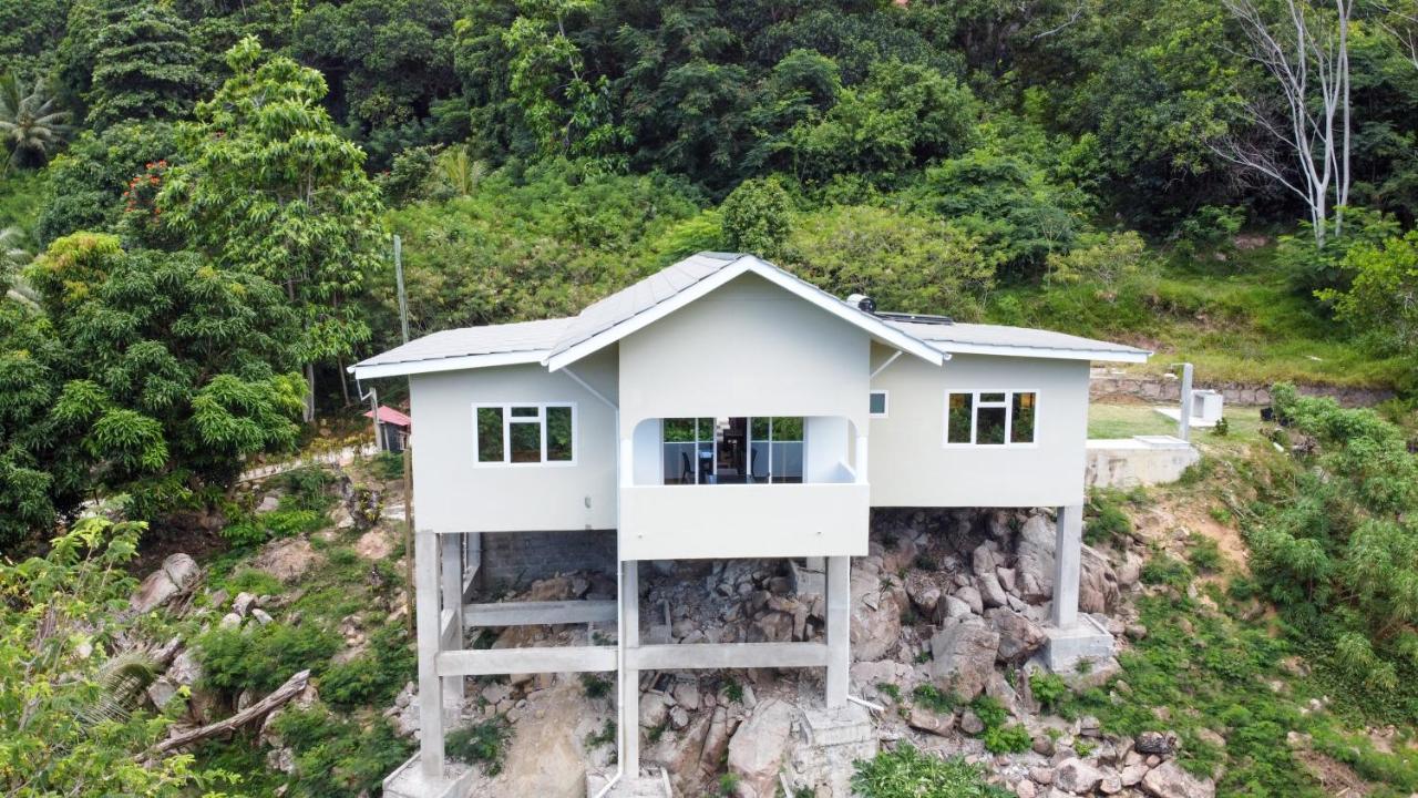 Cam Getaway Villa Anse la blague Екстер'єр фото